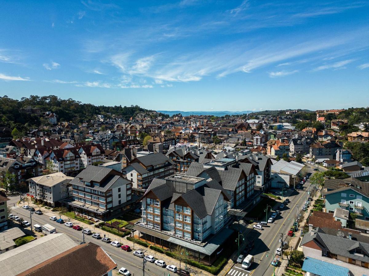 Vita Boulevard Luxo 2 Suites By Achei Gramado Esterno foto